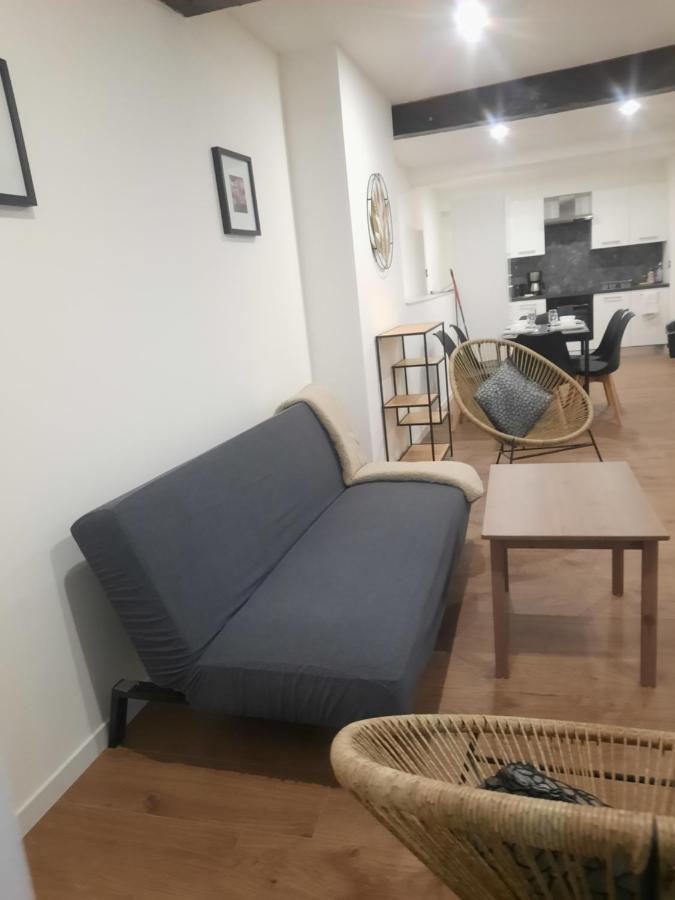 Le Refuge Du Bonheur Apartment เทรวูซ์ ภายนอก รูปภาพ